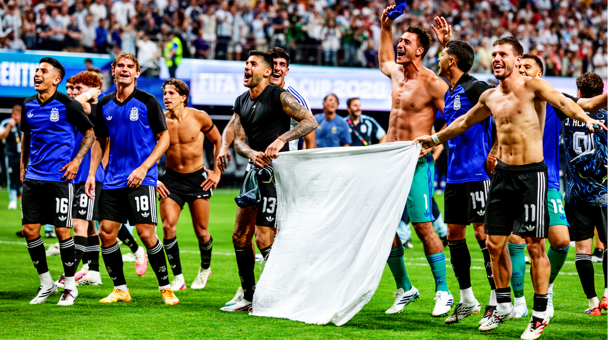 BB体育 - 2026 世界杯：阿根廷夺冠庆祝引发争议，英阿主权争端再度被推上风口浪尖 - BB体育